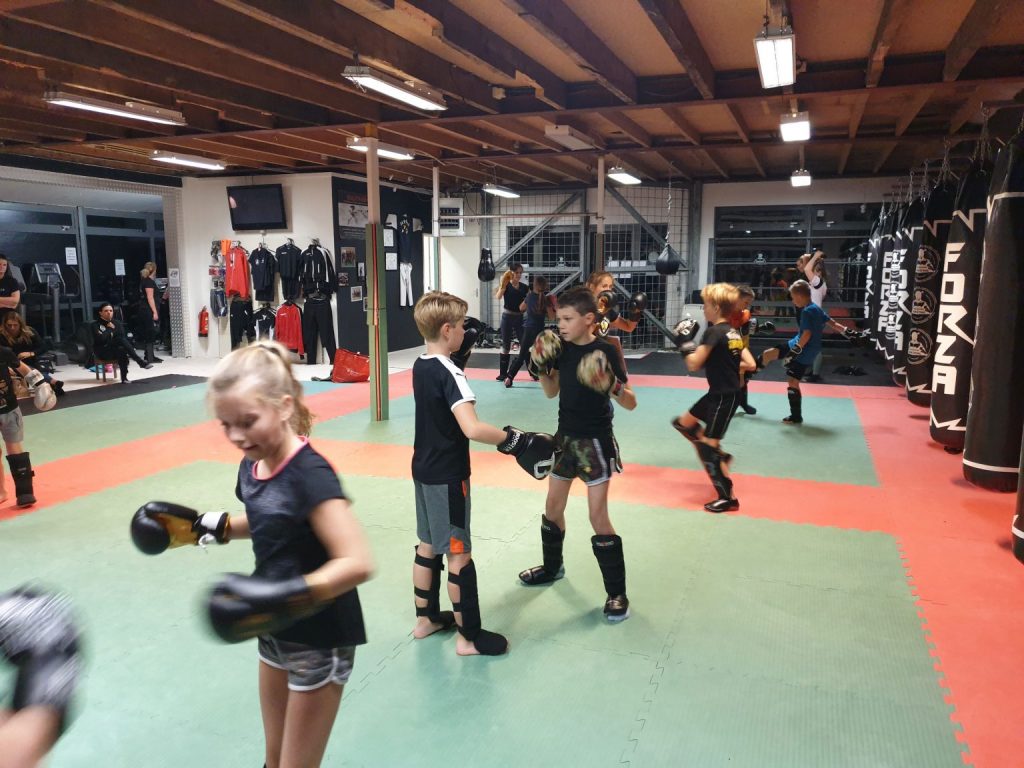 kickboksen drunen KIDS bij ASM Sports martial arts en fitness Drunen 3